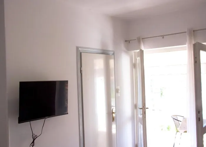 Gostinjska kuća Jadera 3*