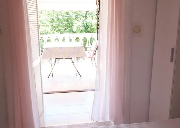 Jadera Gostinjska kuća 3*