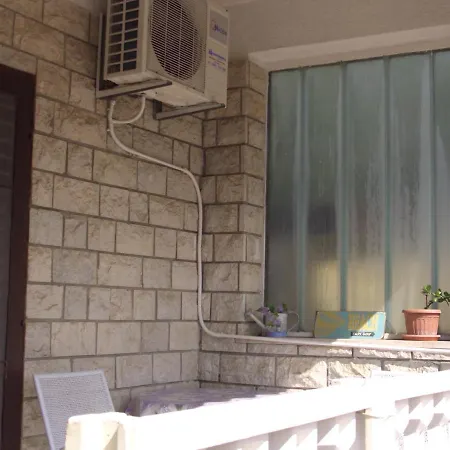 Guest house Jadera 3*