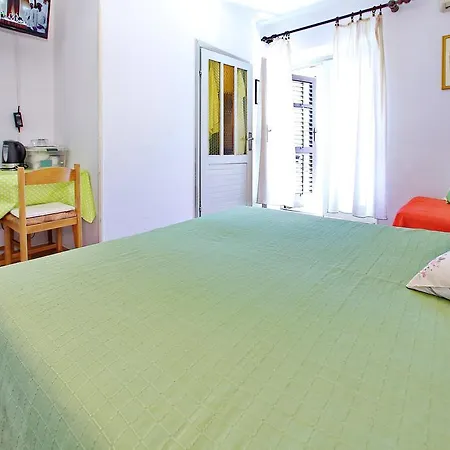Guest house Jadera 3*