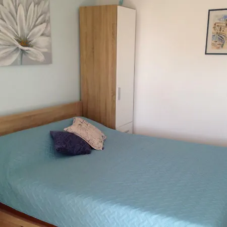 Jadera Guest house